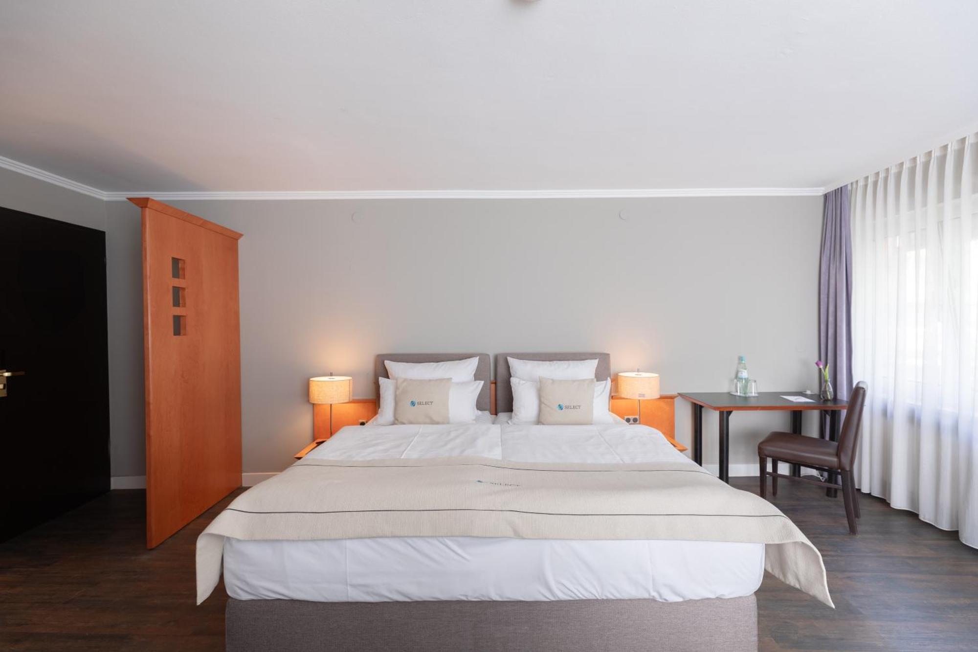 Select Hotel FDH Rom bilde